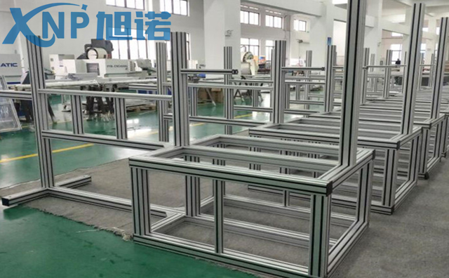 哪些規格的午夜视频一区適合定製熔噴布機架.png