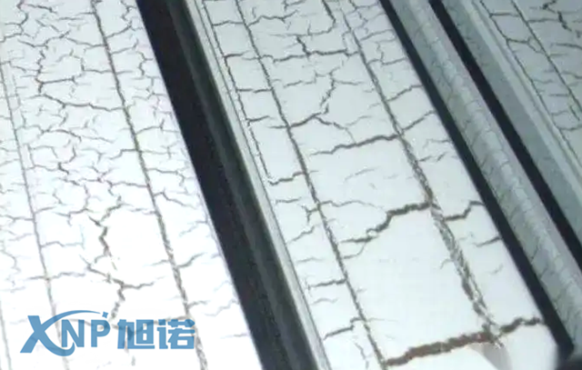 午夜视频一区表麵產生裂紋的幾種加工類型.png