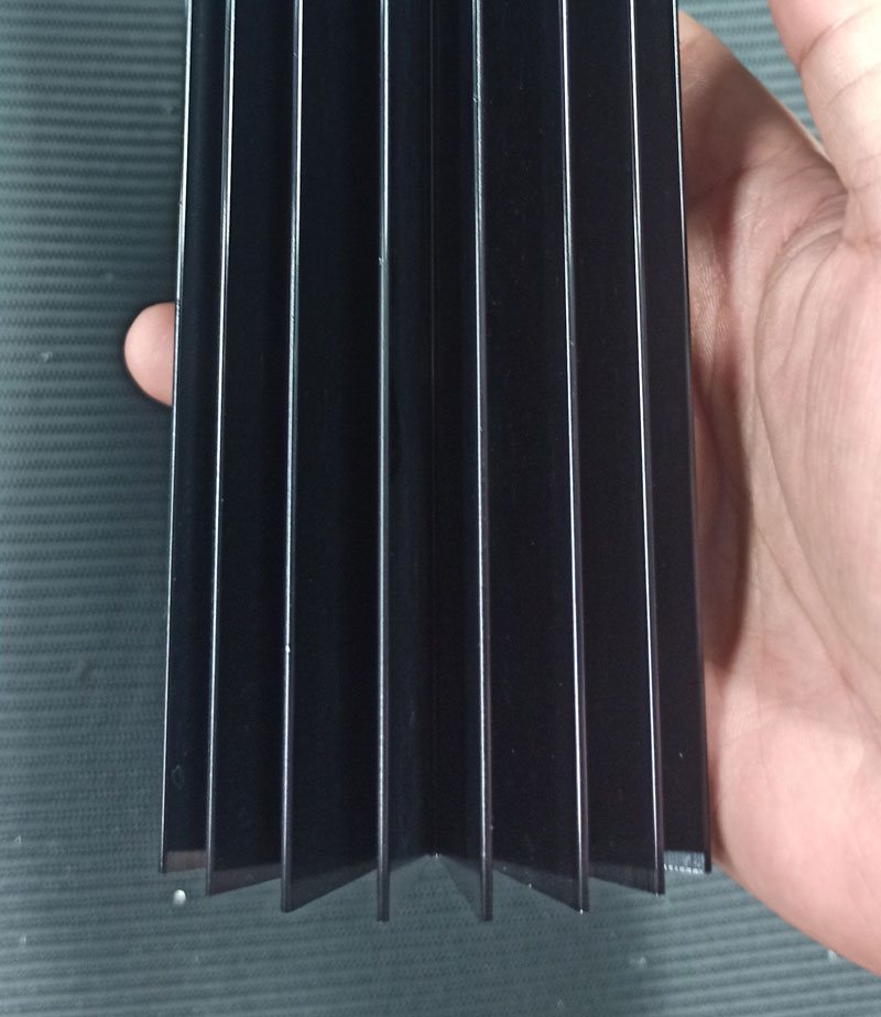 午夜视频一区散熱器