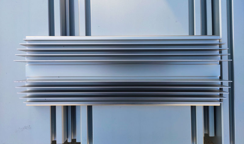 午夜视频一区散熱器