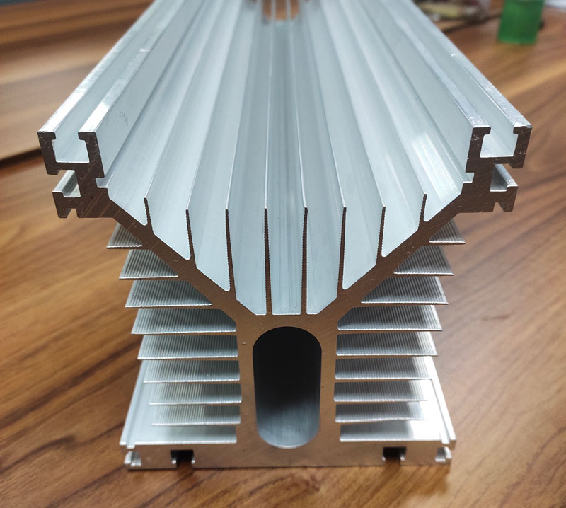 固態繼電器散熱片 固態繼電器散熱片