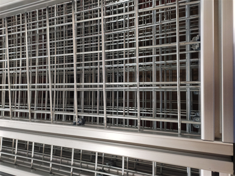 午夜视频一区防護欄